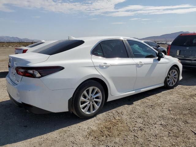 Photo 2 VIN: 4T1C11AK6NU052132 - TOYOTA CAMRY LE 