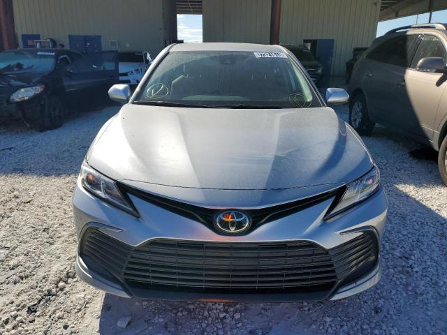 Photo 4 VIN: 4T1C11AK6NU667652 - TOYOTA CAMRY LE 