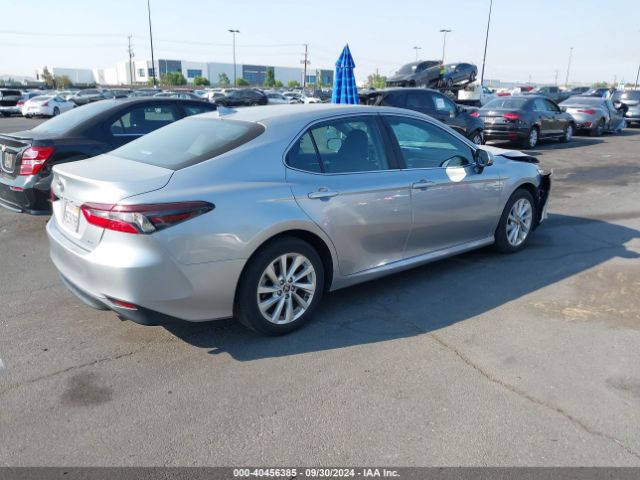 Photo 3 VIN: 4T1C11AK6PU136437 - TOYOTA CAMRY 