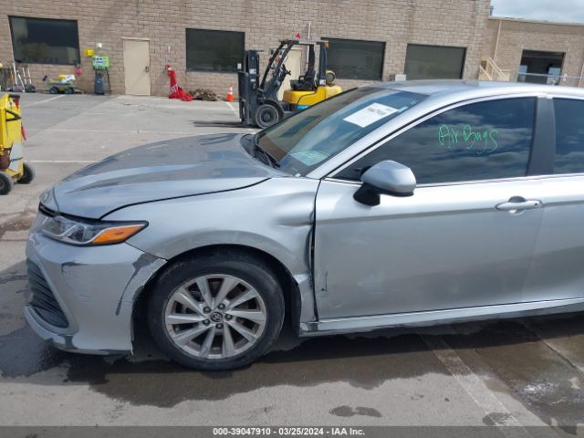 Photo 5 VIN: 4T1C11AK6PU735869 - TOYOTA CAMRY 