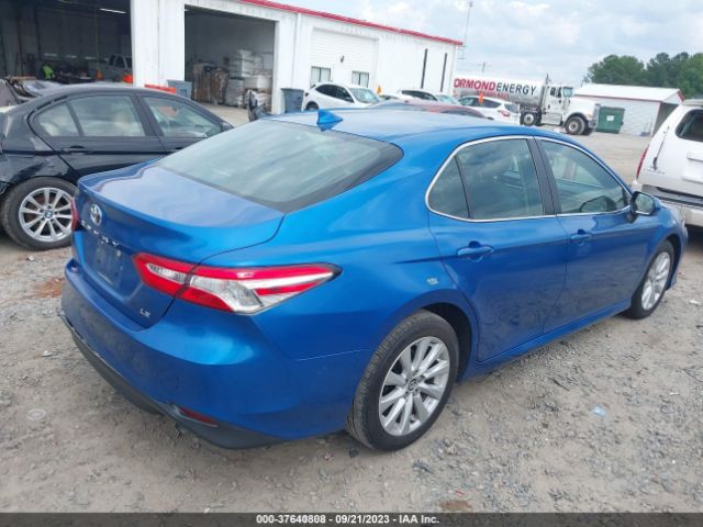 Photo 3 VIN: 4T1C11AK7LU300787 - TOYOTA CAMRY 