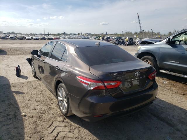 Photo 2 VIN: 4T1C11AK7LU339296 - TOYOTA CAMRY LE 