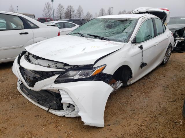 Photo 1 VIN: 4T1C11AK7LU357622 - TOYOTA CAMRY LE 