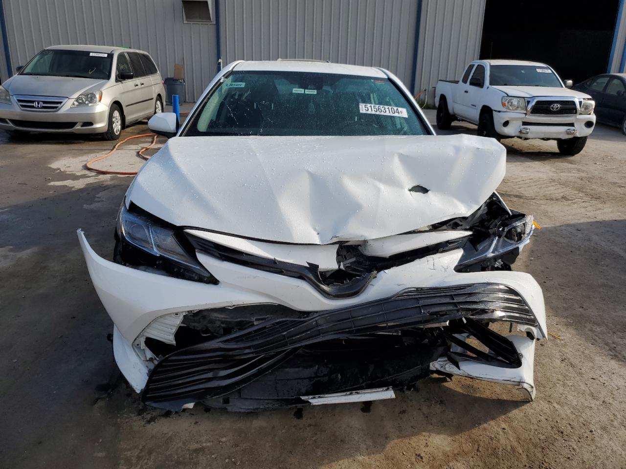 Photo 4 VIN: 4T1C11AK7LU378020 - TOYOTA CAMRY 