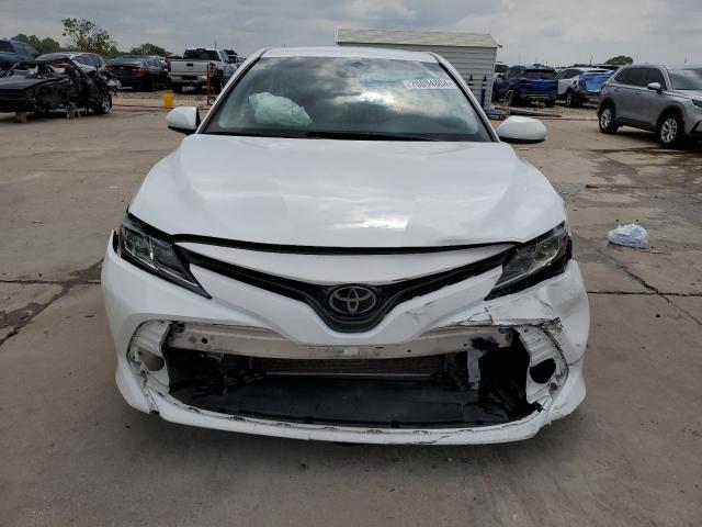 Photo 4 VIN: 4T1C11AK7LU399708 - TOYOTA CAMRY LE 