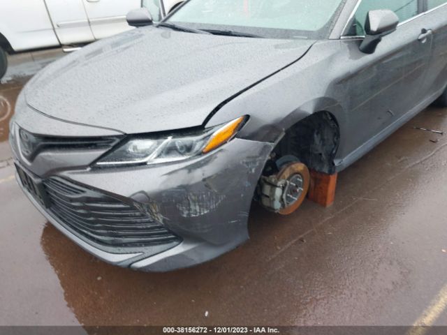 Photo 5 VIN: 4T1C11AK7LU887315 - TOYOTA CAMRY 