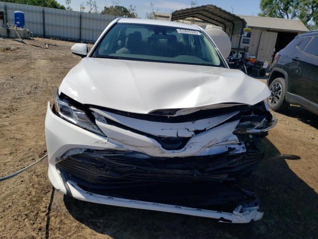 Photo 4 VIN: 4T1C11AK7LU917381 - TOYOTA CAMRY LE 