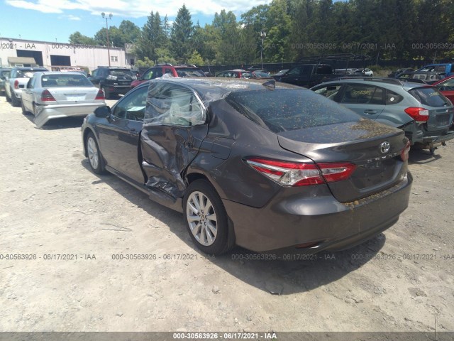 Photo 2 VIN: 4T1C11AK7LU998754 - TOYOTA CAMRY 