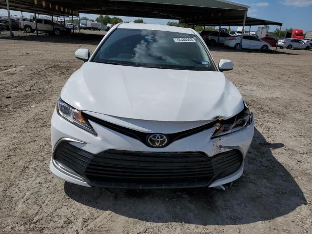 Photo 4 VIN: 4T1C11AK7MU437889 - TOYOTA CAMRY 