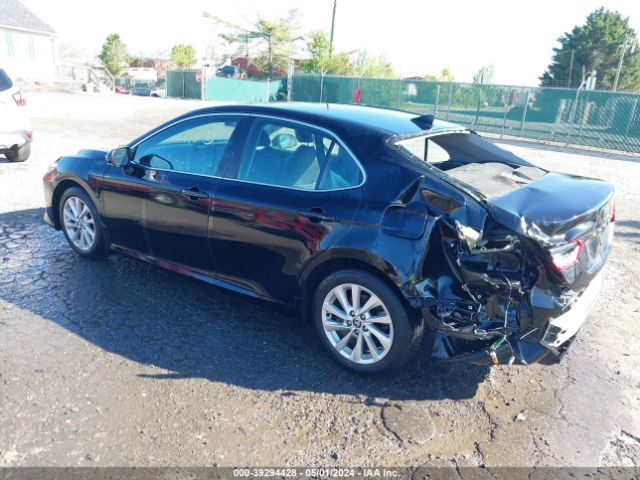 Photo 2 VIN: 4T1C11AK7MU553562 - TOYOTA CAMRY 