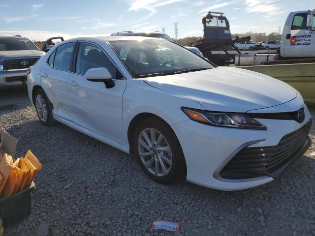 Photo 3 VIN: 4T1C11AK7MU555862 - TOYOTA CAMRY LE 