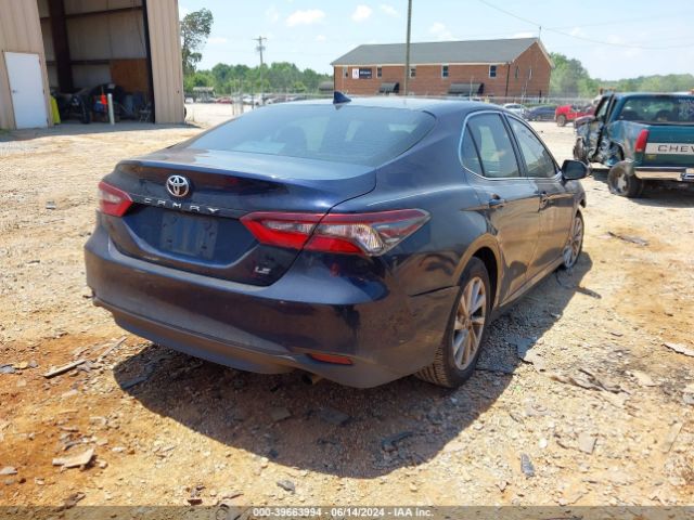 Photo 3 VIN: 4T1C11AK7MU565808 - TOYOTA CAMRY 