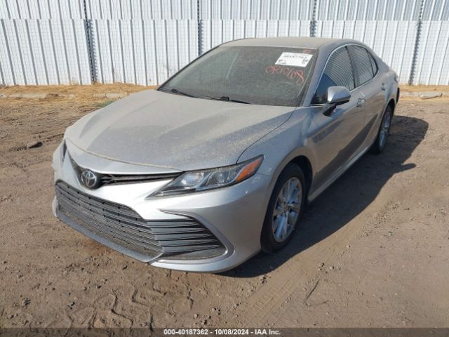 Photo 1 VIN: 4T1C11AK7NU617634 - TOYOTA CAMRY 