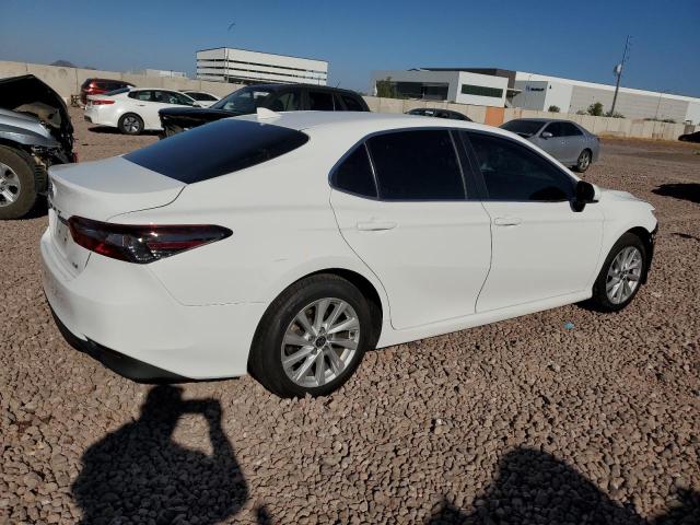 Photo 2 VIN: 4T1C11AK7NU639312 - TOYOTA CAMRY LE 