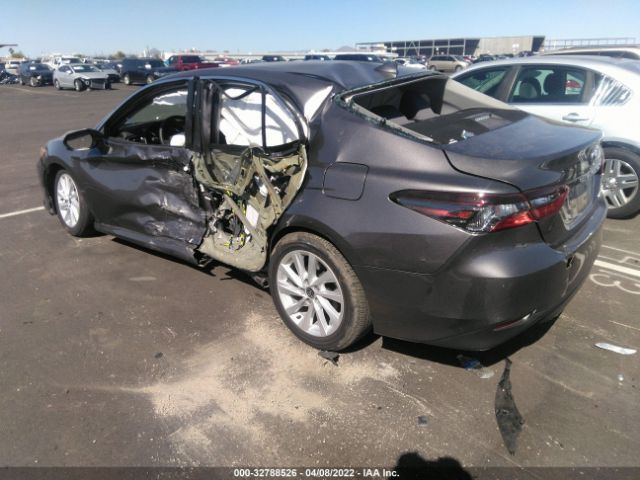 Photo 2 VIN: 4T1C11AK7NU648530 - TOYOTA CAMRY 