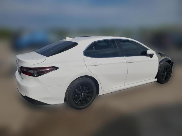 Photo 2 VIN: 4T1C11AK7NU653985 - TOYOTA CAMRY 