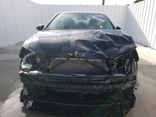 Photo 4 VIN: 4T1C11AK7PU112082 - TOYOTA CAMRY 