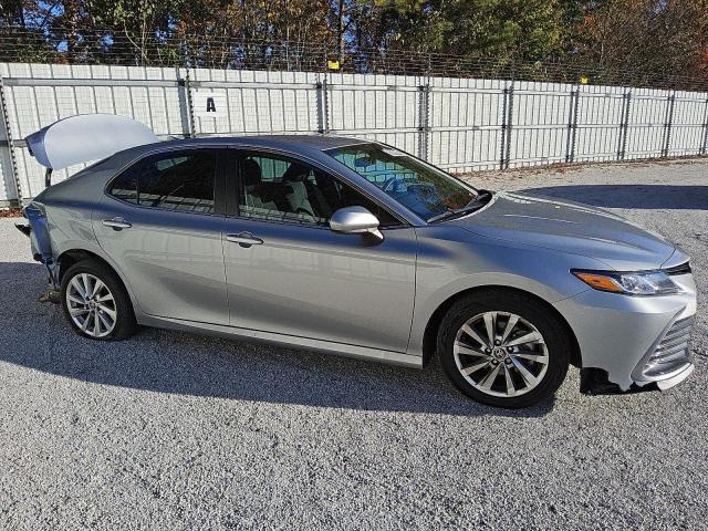 Photo 3 VIN: 4T1C11AK7PU155045 - TOYOTA CAMRY LE 