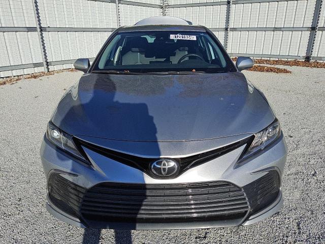 Photo 4 VIN: 4T1C11AK7PU155045 - TOYOTA CAMRY LE 