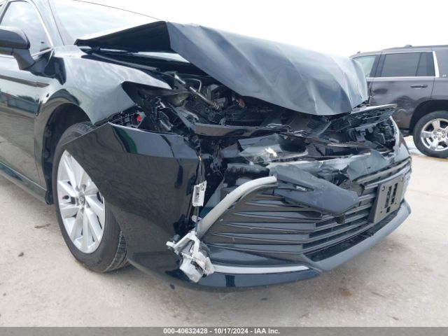 Photo 5 VIN: 4T1C11AK7PU186750 - TOYOTA CAMRY 