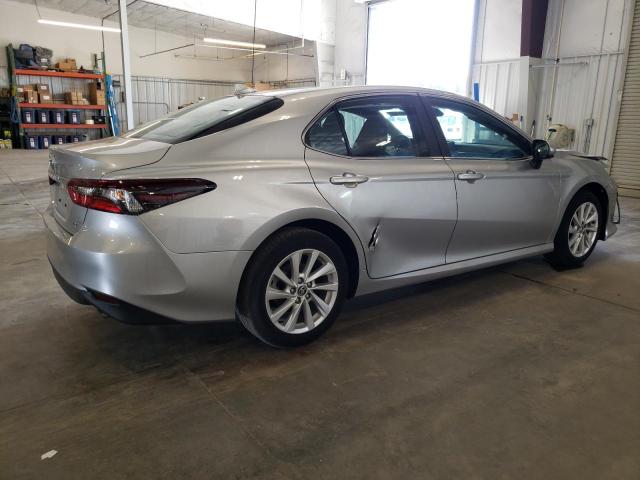 Photo 2 VIN: 4T1C11AK7PU750638 - TOYOTA CAMRY LE 