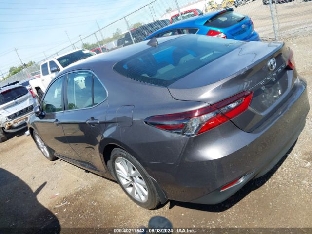 Photo 2 VIN: 4T1C11AK7PU768766 - TOYOTA CAMRY 