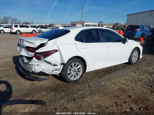 Photo 3 VIN: 4T1C11AK7PU771859 - TOYOTA CAMRY 