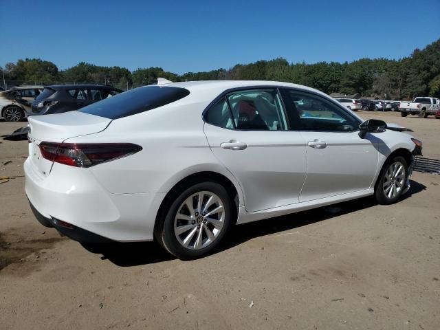 Photo 2 VIN: 4T1C11AK7PU838766 - TOYOTA CAMRY LE 