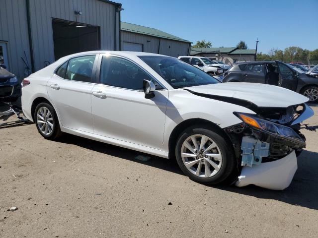 Photo 3 VIN: 4T1C11AK7PU838766 - TOYOTA CAMRY LE 