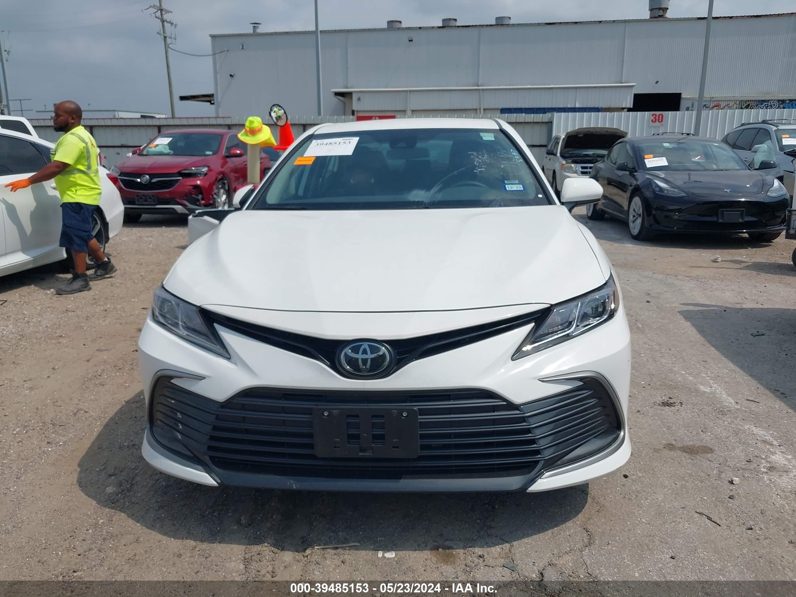 Photo 12 VIN: 4T1C11AK7RU223654 - TOYOTA CAMRY 