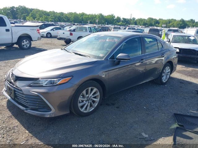 Photo 1 VIN: 4T1C11AK7RU865064 - TOYOTA CAMRY 