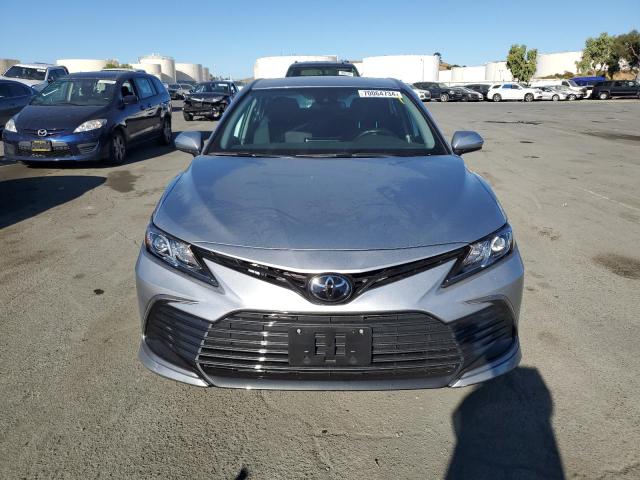 Photo 4 VIN: 4T1C11AK7RU904476 - TOYOTA CAMRY LE 