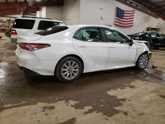 Photo 2 VIN: 4T1C11AK8LU306100 - TOYOTA CAMRY 