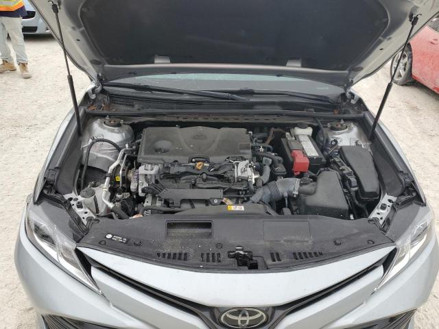 Photo 10 VIN: 4T1C11AK8LU500318 - TOYOTA CAMRY LE 