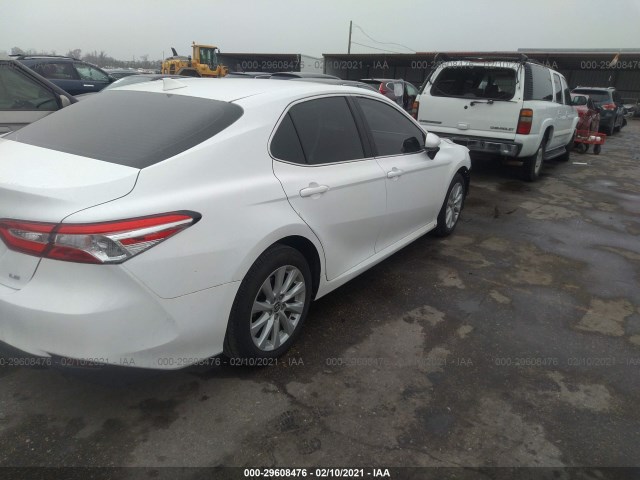 Photo 3 VIN: 4T1C11AK8LU963043 - TOYOTA CAMRY 