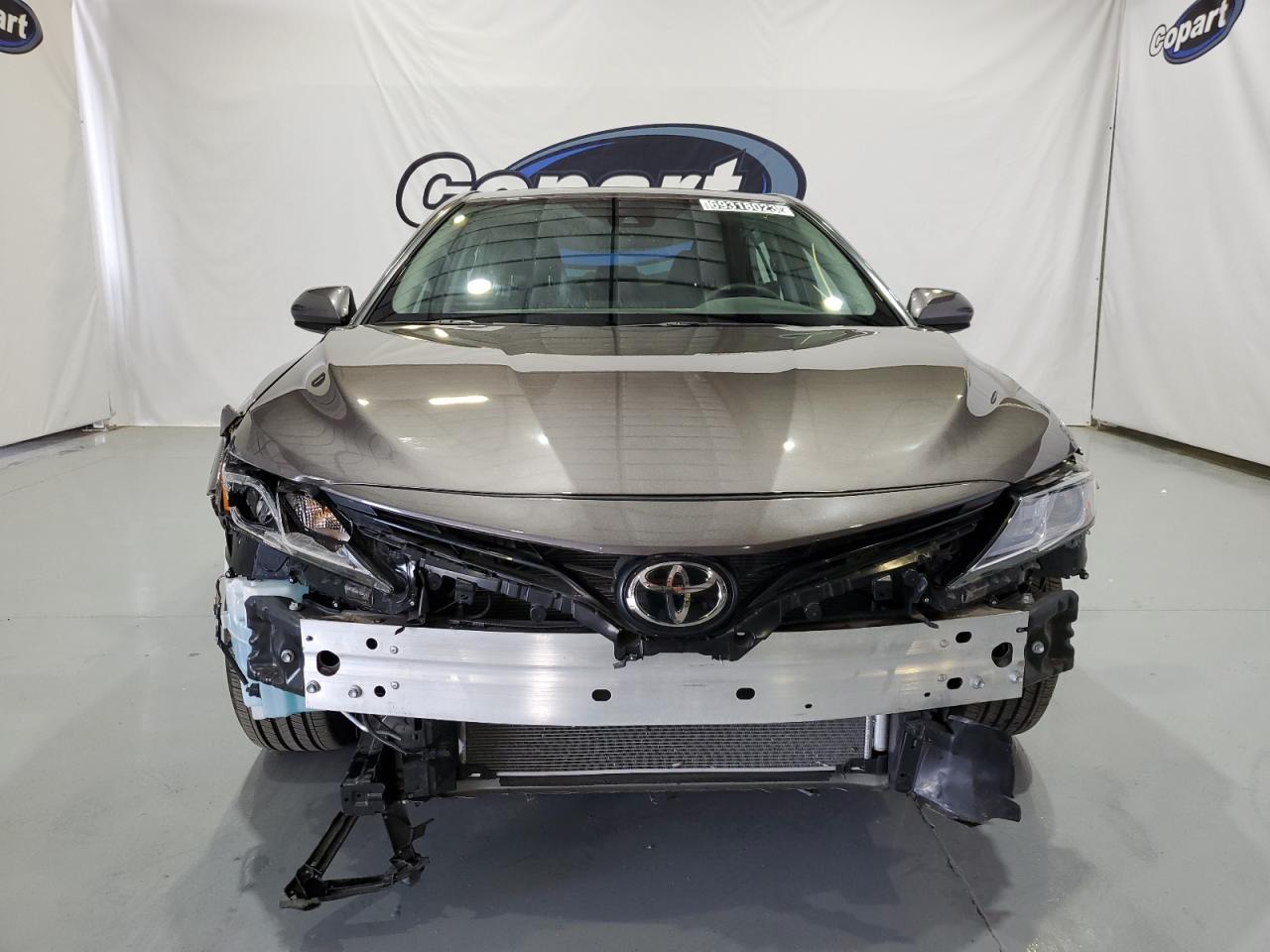 Photo 4 VIN: 4T1C11AK8MU461361 - TOYOTA CAMRY 