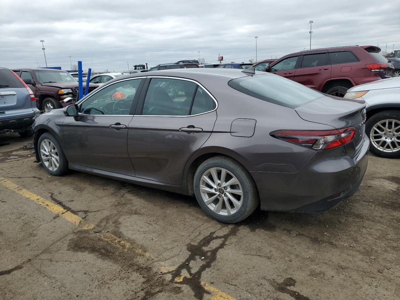 Photo 1 VIN: 4T1C11AK8MU466155 - TOYOTA CAMRY 