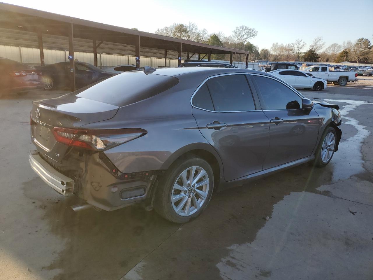 Photo 2 VIN: 4T1C11AK8MU579278 - TOYOTA CAMRY 