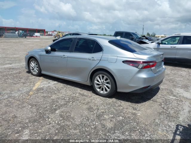 Photo 2 VIN: 4T1C11AK8MU591284 - TOYOTA CAMRY 