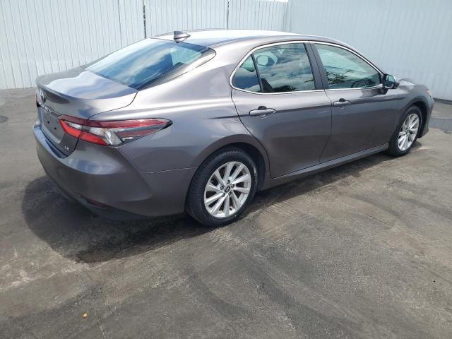 Photo 2 VIN: 4T1C11AK8NU031086 - TOYOTA CAMRY LE 