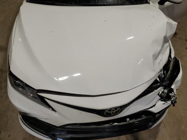 Photo 10 VIN: 4T1C11AK8NU646155 - TOYOTA CAMRY 