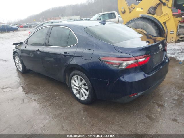 Photo 2 VIN: 4T1C11AK8NU653462 - TOYOTA CAMRY 