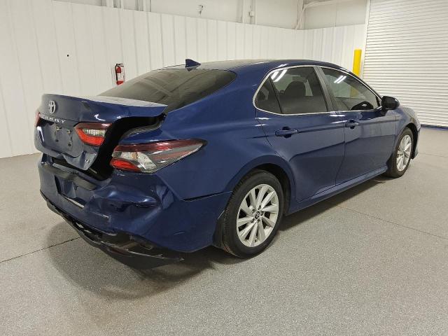 Photo 2 VIN: 4T1C11AK8PU079139 - TOYOTA CAMRY LE 