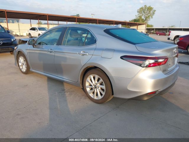 Photo 2 VIN: 4T1C11AK8RU220200 - TOYOTA CAMRY 