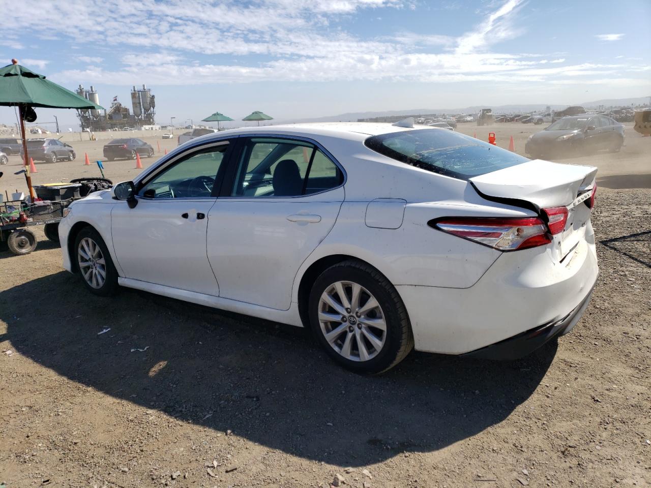 Photo 1 VIN: 4T1C11AK9LU343673 - TOYOTA CAMRY 