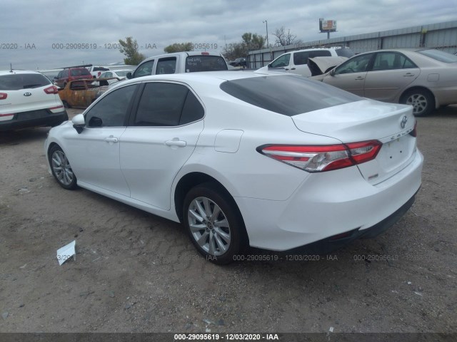 Photo 2 VIN: 4T1C11AK9LU357167 - TOYOTA CAMRY 