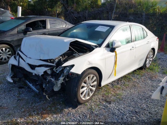 Photo 1 VIN: 4T1C11AK9LU361025 - TOYOTA CAMRY 