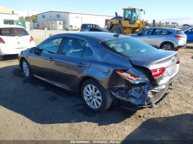 Photo 2 VIN: 4T1C11AK9LU395286 - TOYOTA CAMRY 