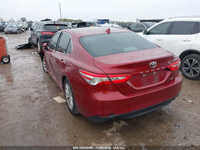 Photo 2 VIN: 4T1C11AK9LU880950 - TOYOTA CAMRY 