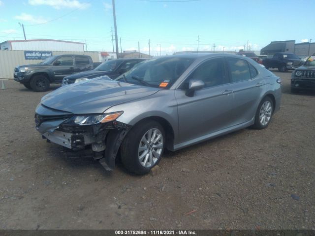 Photo 1 VIN: 4T1C11AK9LU893519 - TOYOTA CAMRY 